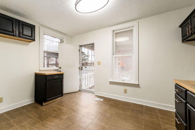 61 Sherman Avenue, Columbus, OH 43205