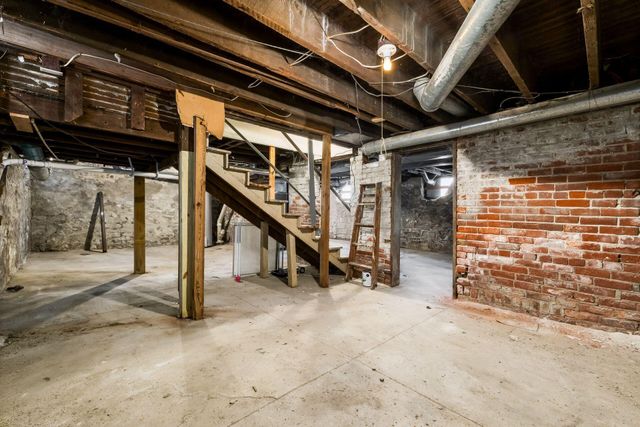 61 Sherman Avenue, Columbus, OH 43205