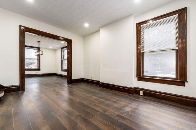 61 Sherman Avenue, Columbus, OH 43205