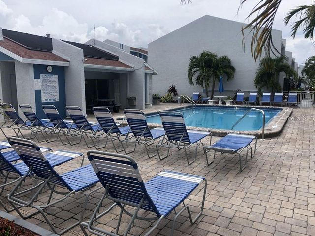 165 MEDALLION BOULEVARD C, Madeira Beach, FL 33708