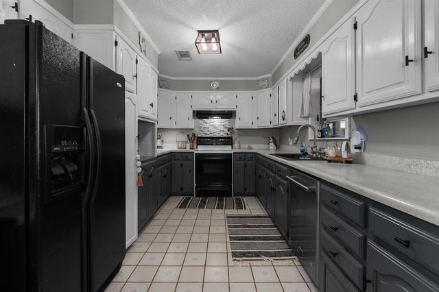 447 Berea 3, Jefferson, TX 75657