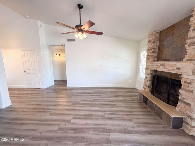 20023 N 44TH Avenue, Glendale, AZ 85308