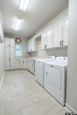 16142 Treasure Cove, Bullard, TX 75757