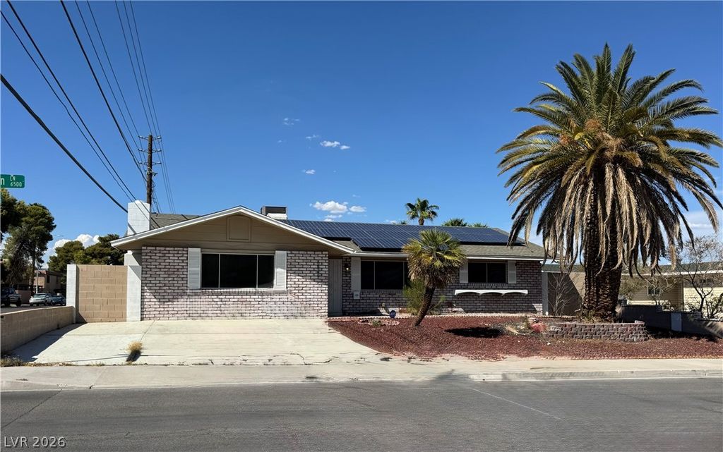 6536 Aberdeen Lane, Las Vegas, NV 89107 — exterior