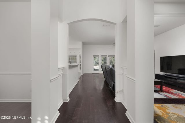 2837 EVERHOLLY Lane, Jacksonville, FL 32223