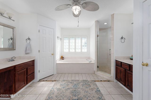 2837 EVERHOLLY Lane, Jacksonville, FL 32223