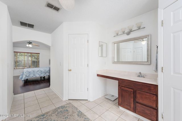 2837 EVERHOLLY Lane, Jacksonville, FL 32223