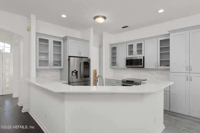 2837 EVERHOLLY Lane, Jacksonville, FL 32223