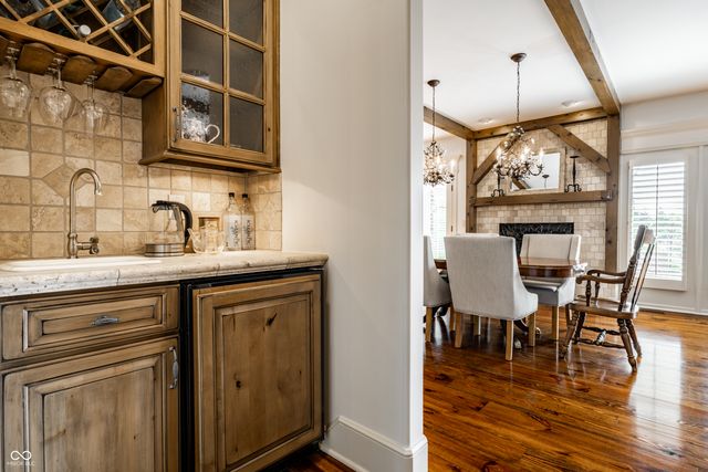 1863 Hourglass Drive, Carmel, IN 46032