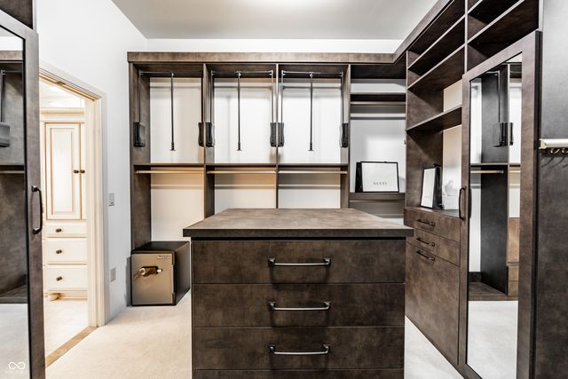 1863 Hourglass Drive, Carmel, IN 46032