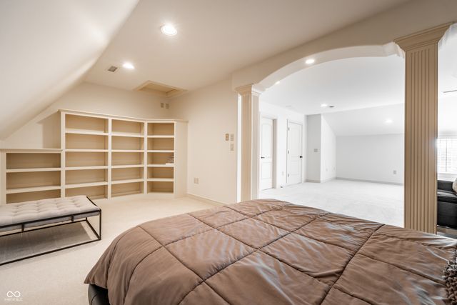 1863 Hourglass Drive, Carmel, IN 46032