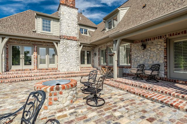 1863 Hourglass Drive, Carmel, IN 46032