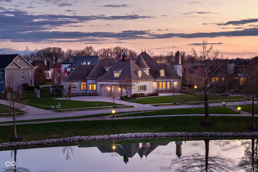 1863 Hourglass Drive, Carmel, IN 46032