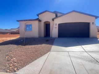 4855 Manzano Peak Street SW, Los Lunas, NM 87031