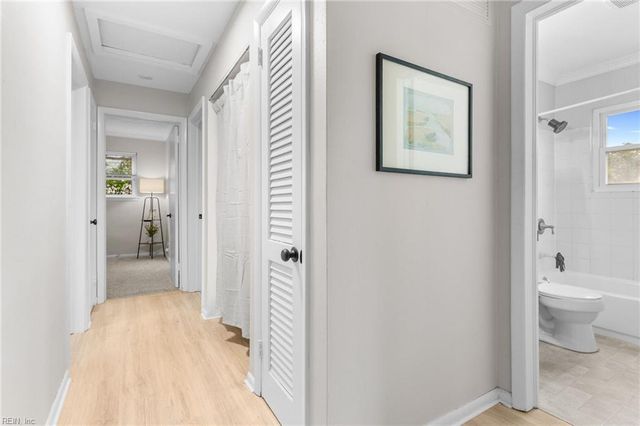 953 Carriage Hill RD, Virginia Beach, VA 23452