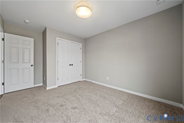 10484 Meyers Park Dr, Ashland, VA 23005