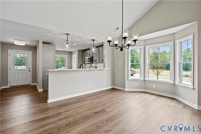 10484 Meyers Park Dr, Ashland, VA 23005