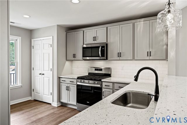 10484 Meyers Park Dr, Ashland, VA 23005