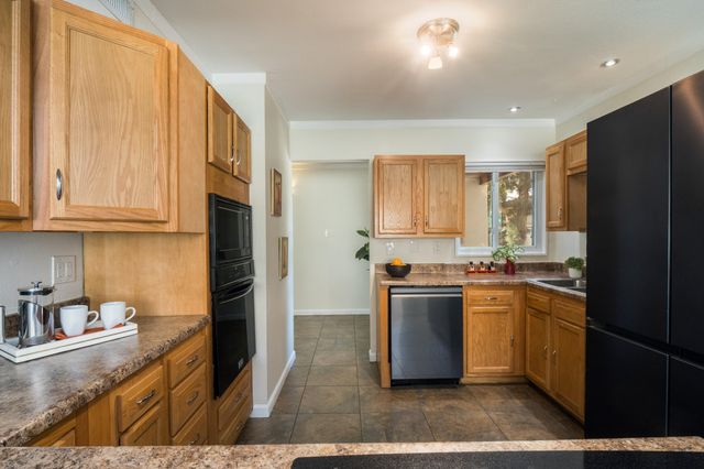 4204 San Andres Avenue NE, Albuquerque, NM 87110