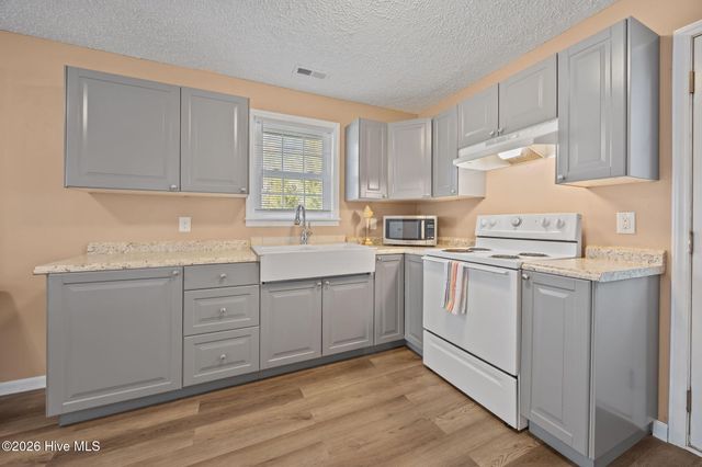 200 Bell Creek Drive, Beaufort, NC 28516