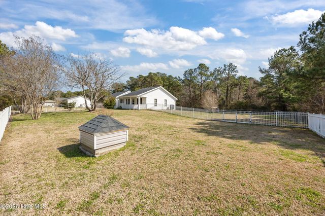 200 Bell Creek Drive, Beaufort, NC 28516