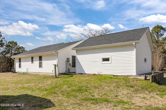 200 Bell Creek Drive, Beaufort, NC 28516