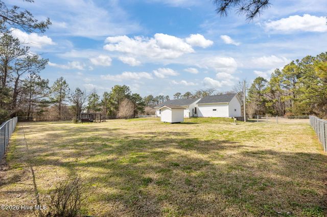 200 Bell Creek Drive, Beaufort, NC 28516