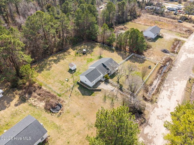 200 Bell Creek Drive, Beaufort, NC 28516