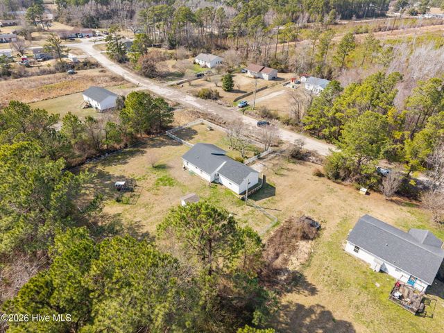 200 Bell Creek Drive, Beaufort, NC 28516