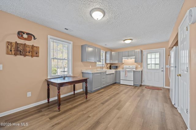 200 Bell Creek Drive, Beaufort, NC 28516