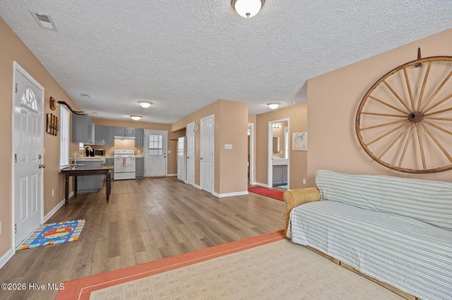 200 Bell Creek Drive, Beaufort, NC 28516