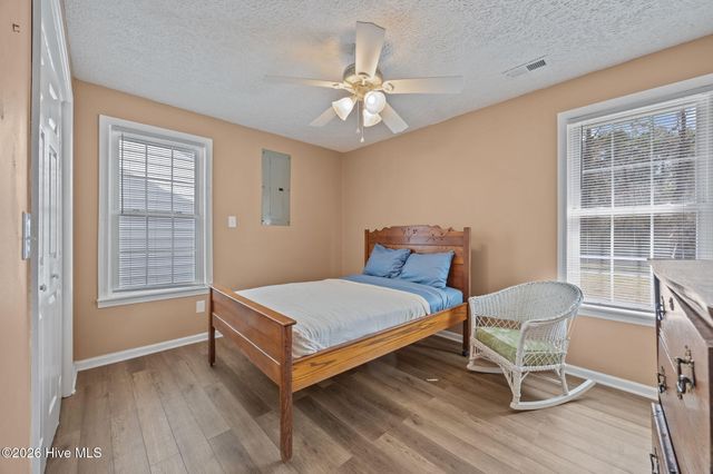 200 Bell Creek Drive, Beaufort, NC 28516