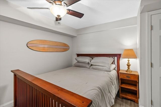 210 Hobart St, Hingham, MA 02043