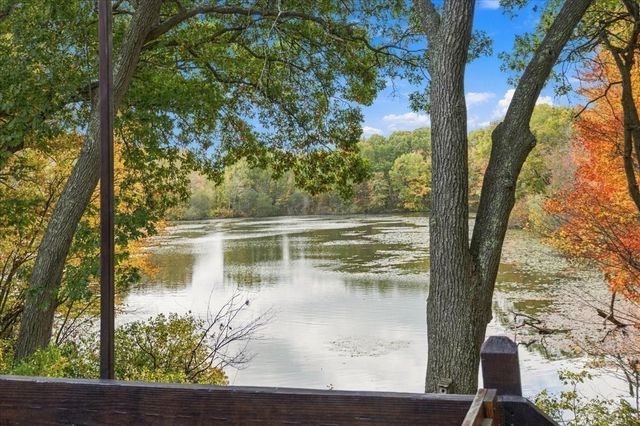 210 Hobart St, Hingham, MA 02043