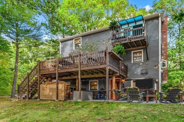 210 Hobart St, Hingham, MA 02043