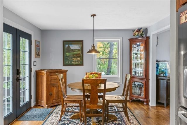 210 Hobart St, Hingham, MA 02043