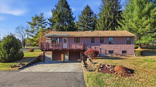 1023 Barley Sheaf Rd, Readington Twp., NJ 08822