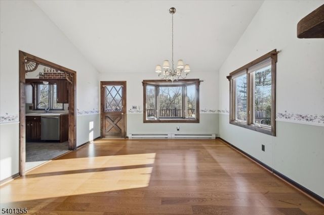 1023 Barley Sheaf Rd, Readington Twp., NJ 08822