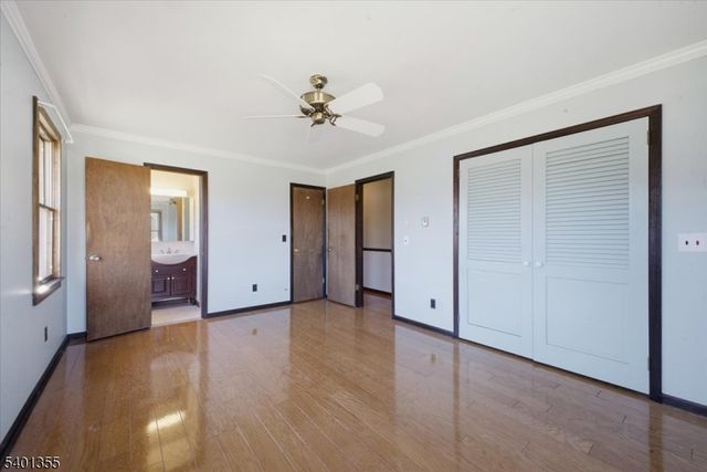 1023 Barley Sheaf Rd, Readington Twp., NJ 08822