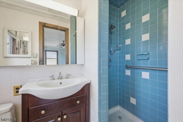 1023 Barley Sheaf Rd, Readington Twp., NJ 08822