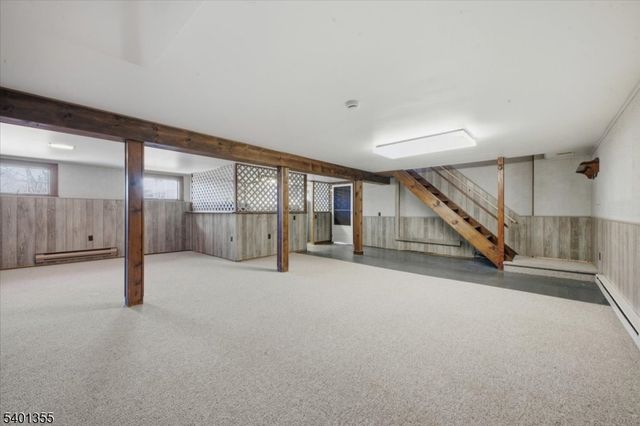 1023 Barley Sheaf Rd, Readington Twp., NJ 08822