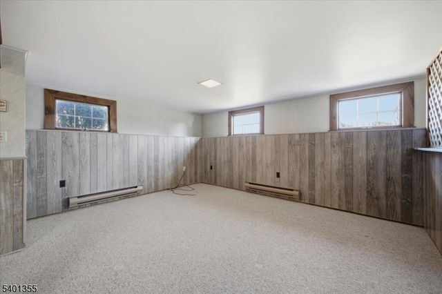 1023 Barley Sheaf Rd, Readington Twp., NJ 08822