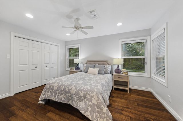 6140 Birdwood Road, Houston, TX 77074
