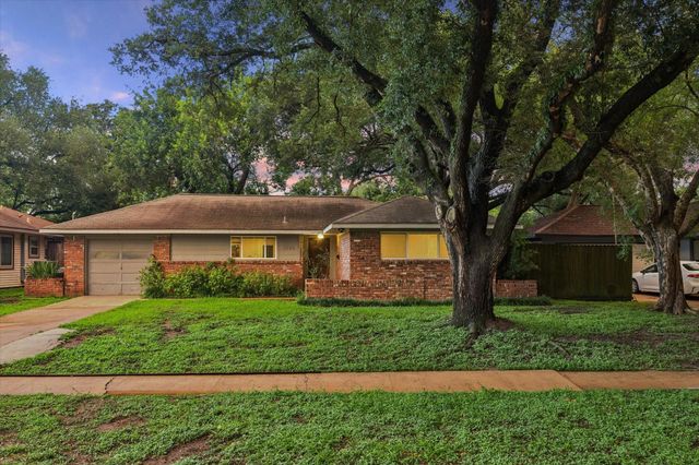 6140 Birdwood Road, Houston, TX 77074