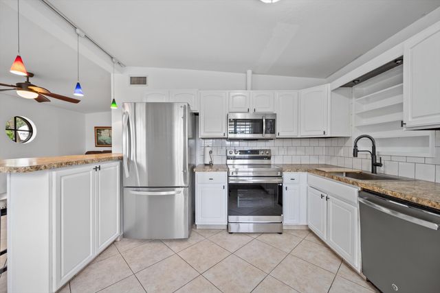 2179 Pepper Road, West Palm Beach, FL 33415