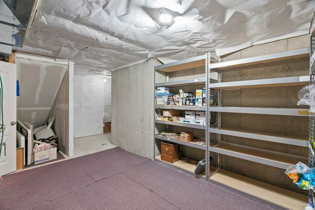 8332 S SADDLE OAKS CT, West Jordan, UT 84081