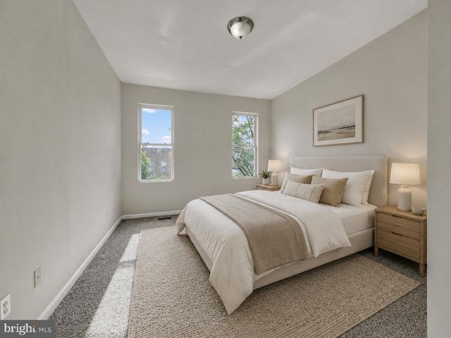 220 PATTERSON PARK AVE, Baltimore, MD 21231