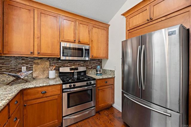 31712 Corte Encinas, Temecula, CA 92592