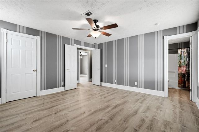 107 Riverchase Drive, Woodstock, GA 30188