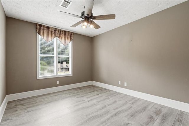 107 Riverchase Drive, Woodstock, GA 30188